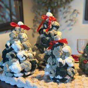 HANDCRAFTED BOBBLE TREE SET/3 BY WITH LOVE, NANS